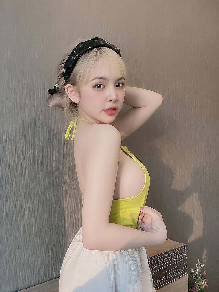 trần-huyền-châu-sexy-11