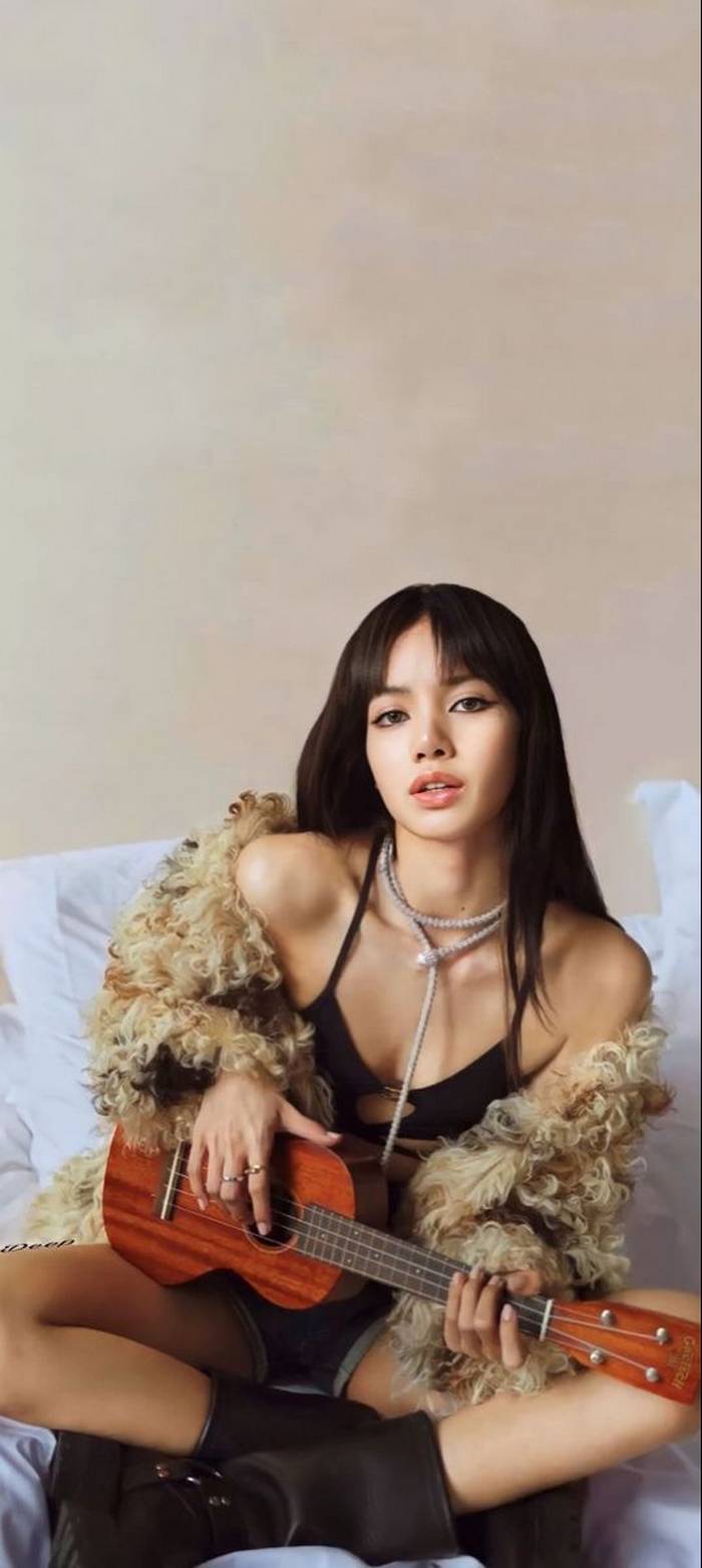 Lisa-sexy-blackpink-30