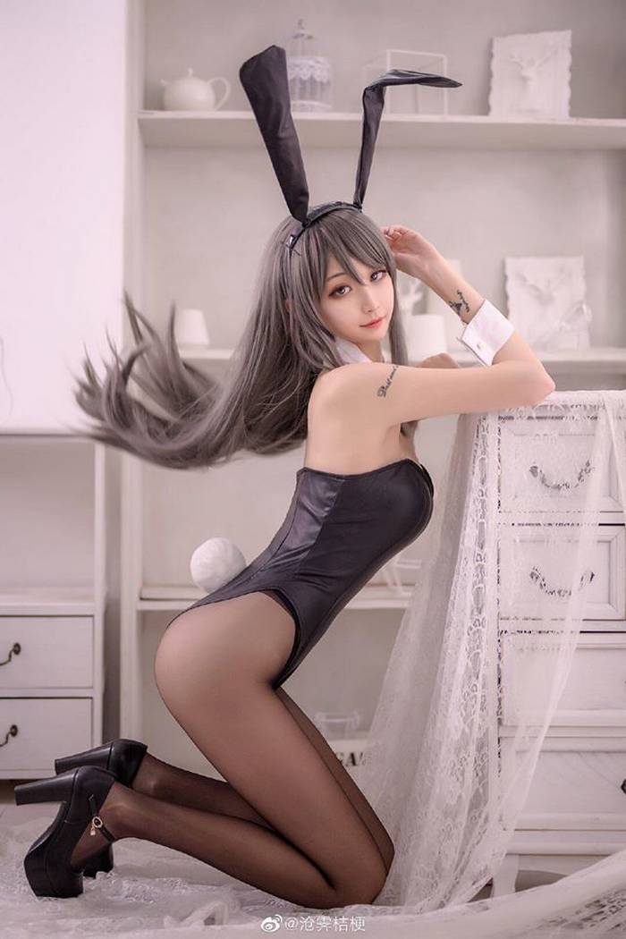 cô gái cosplay xinh đẹp-10