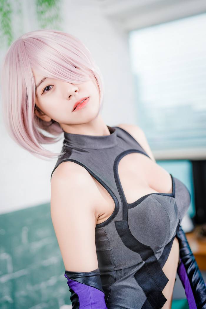 cô gái cosplay xinh đẹp-15