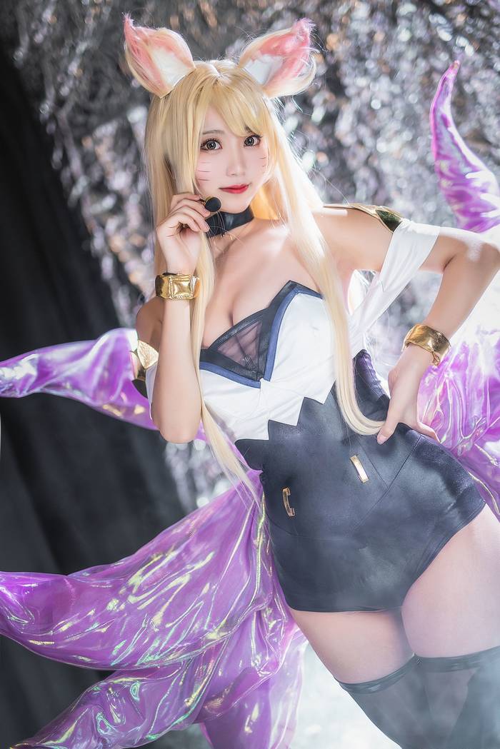 cô gái cosplay xinh đẹp-13