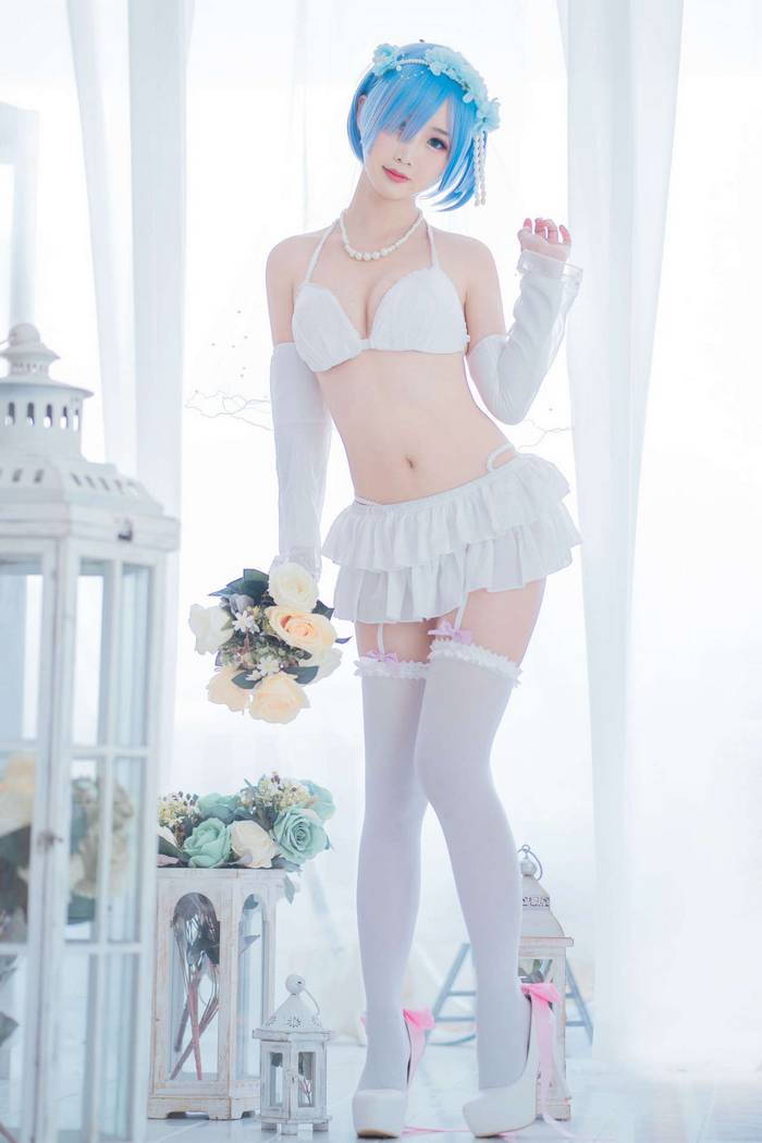 cô gái cosplay xinh đẹp-16