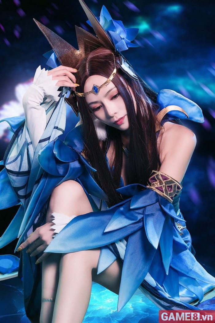 Thuyền cosplay gợi cảm và xinh đẹp