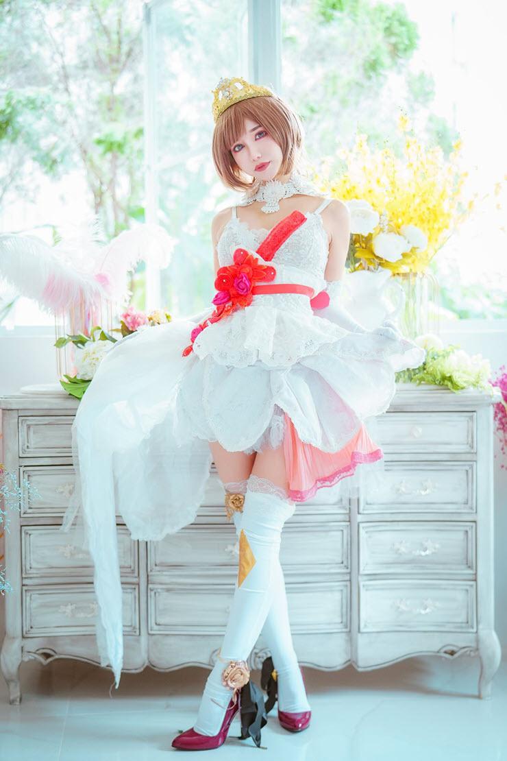 Cosplay của chị Violet Tăng Long khoe thân hình tuyệt đẹp