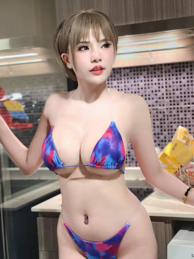 Hình ảnh gái xinh tóc ngắn và bikini quyến rũ Mai Nga