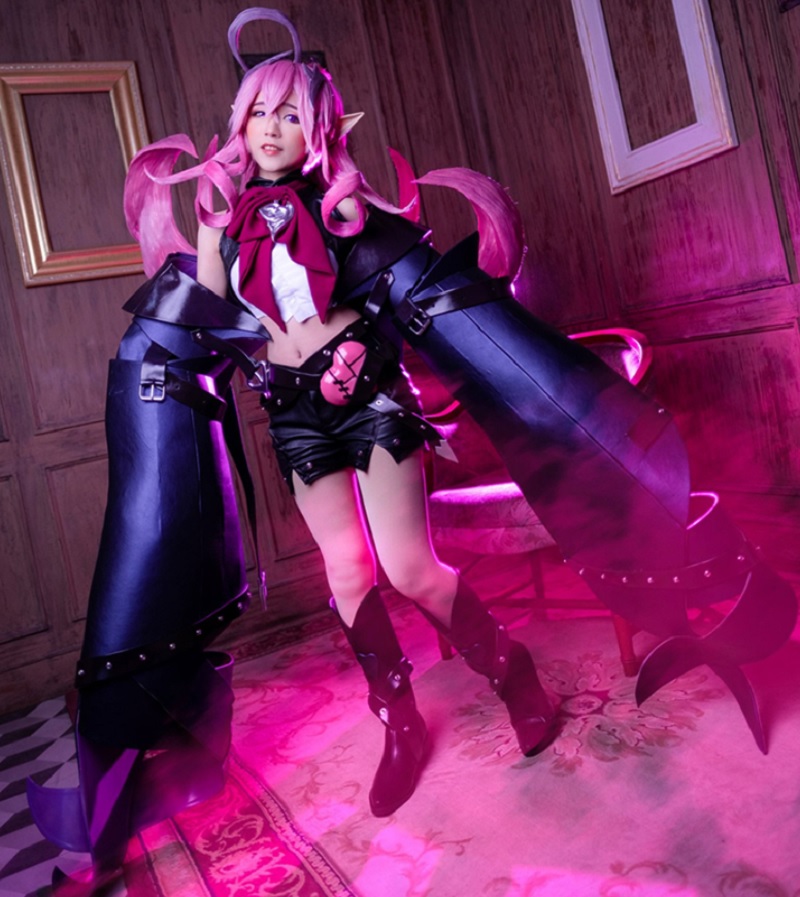 Ảnh cosplay gợi cảm hấp dẫn của Liên Quân Kỳ