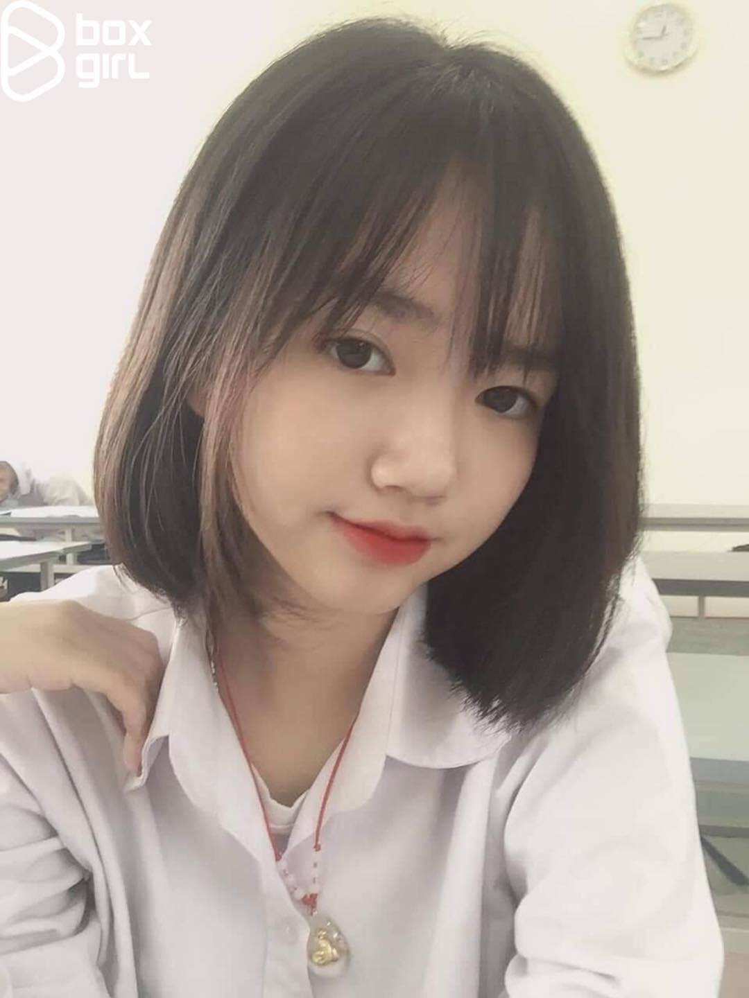 Ảnh girl xinh tóc ngang vai dễ thương 2k6, ngầu