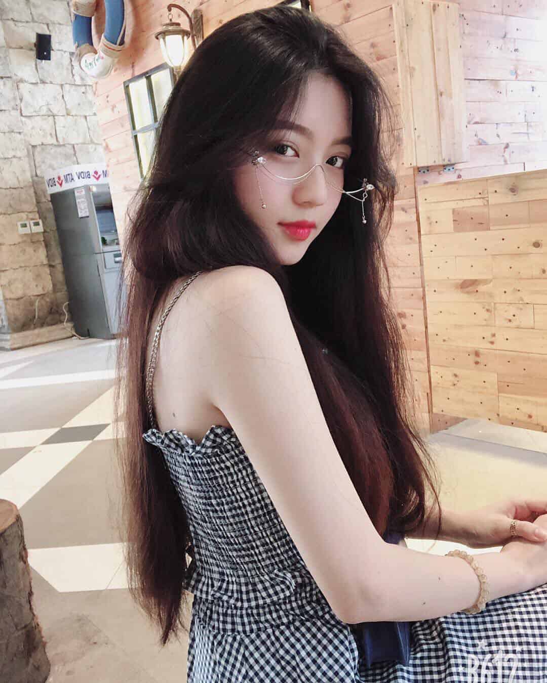 Ảnh gái xinh dễ thương mặt cute dễ thương