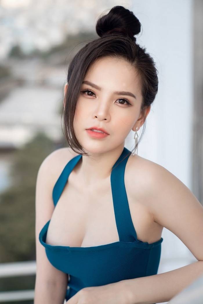 pi-huyền-trang-sexy-22