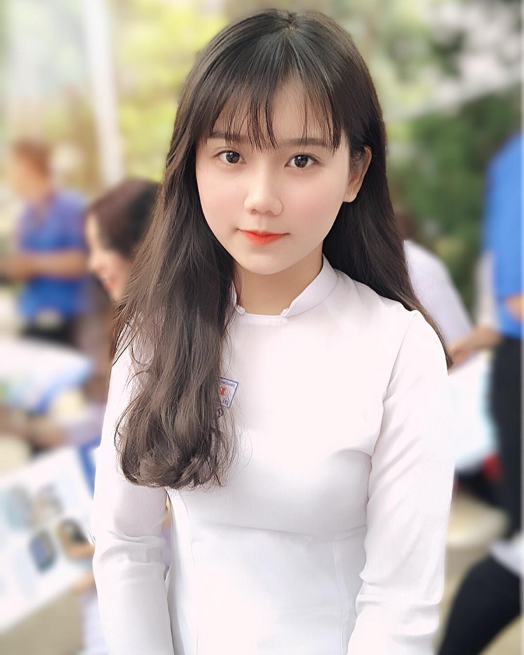 Gái xinh, sinh viên ngầu